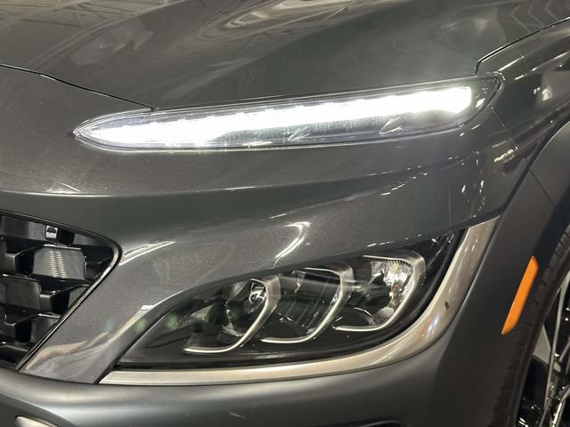 Used 2023 Hyundai Kona Limited AWD/4WD image 11