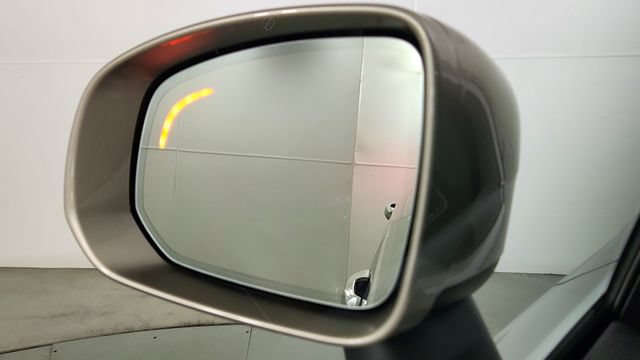 New 2026 Volvo XC90 T8 Plus w/ Protection Package Premier AWD/4WD image 15
