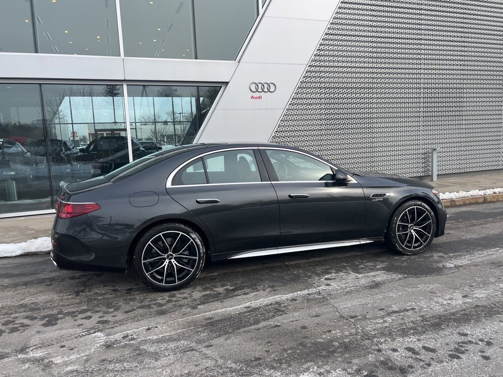 Used 2025 Mercedes-Benz E 53 AMG e 4MATIC Sedan image 20
