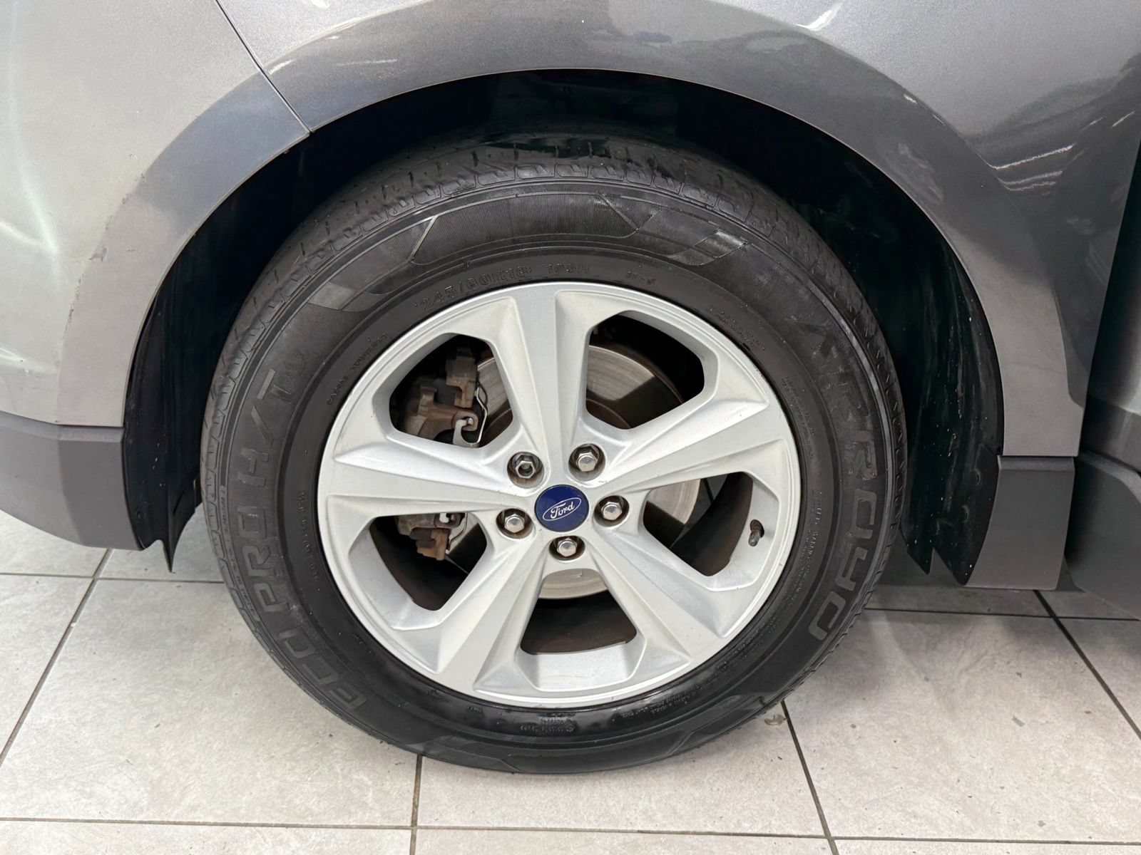 Used 2016 Ford Edge SE FWD image 38