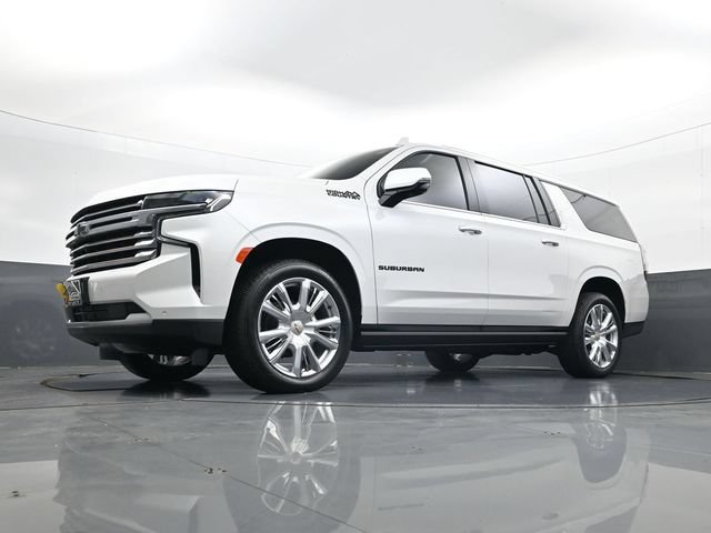 Used 2024 Chevrolet Suburban High Country AWD/4WD image 22