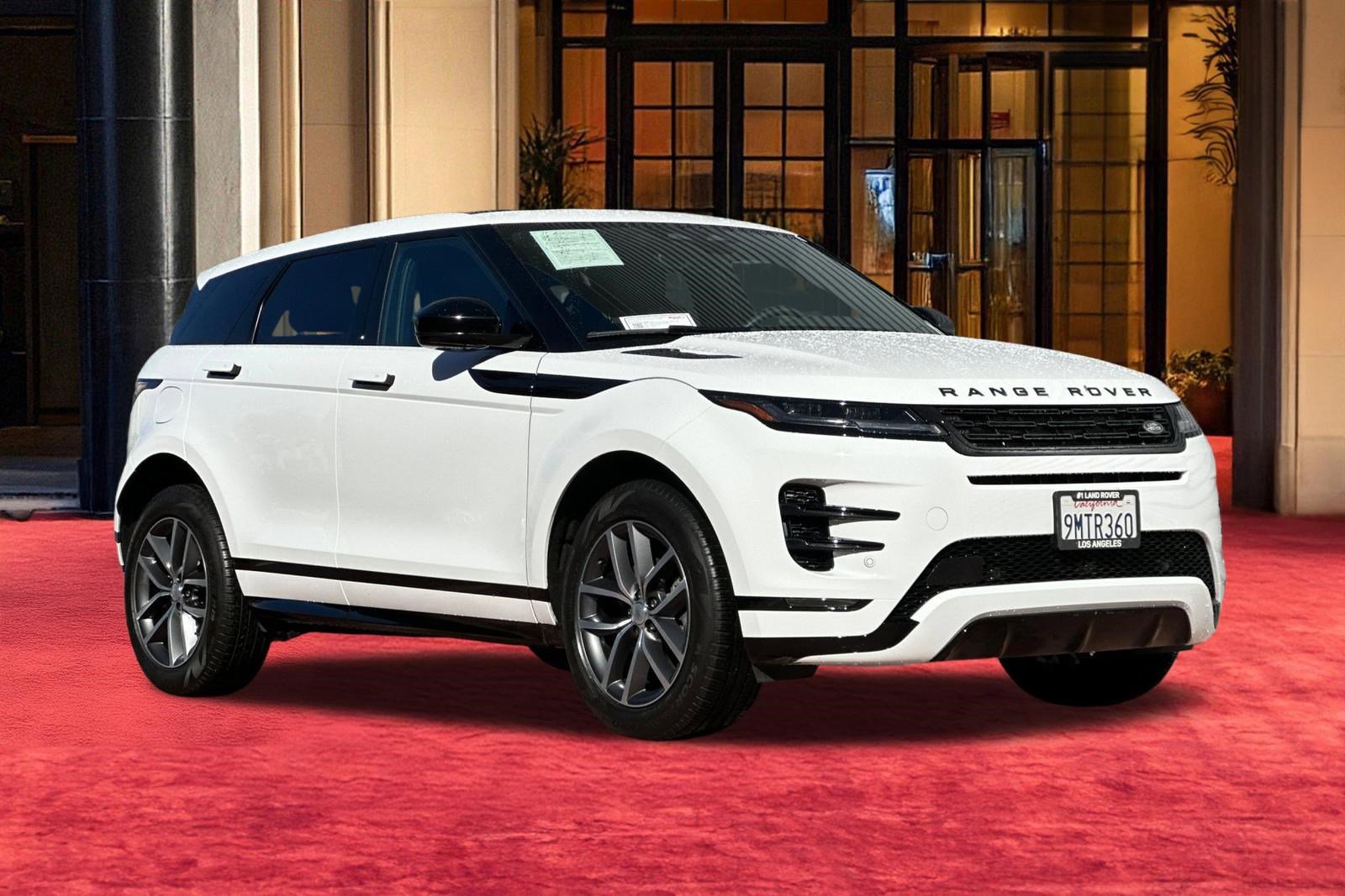 Certified 2024 Land Rover Range Rover Evoque Dynamic SE image 8