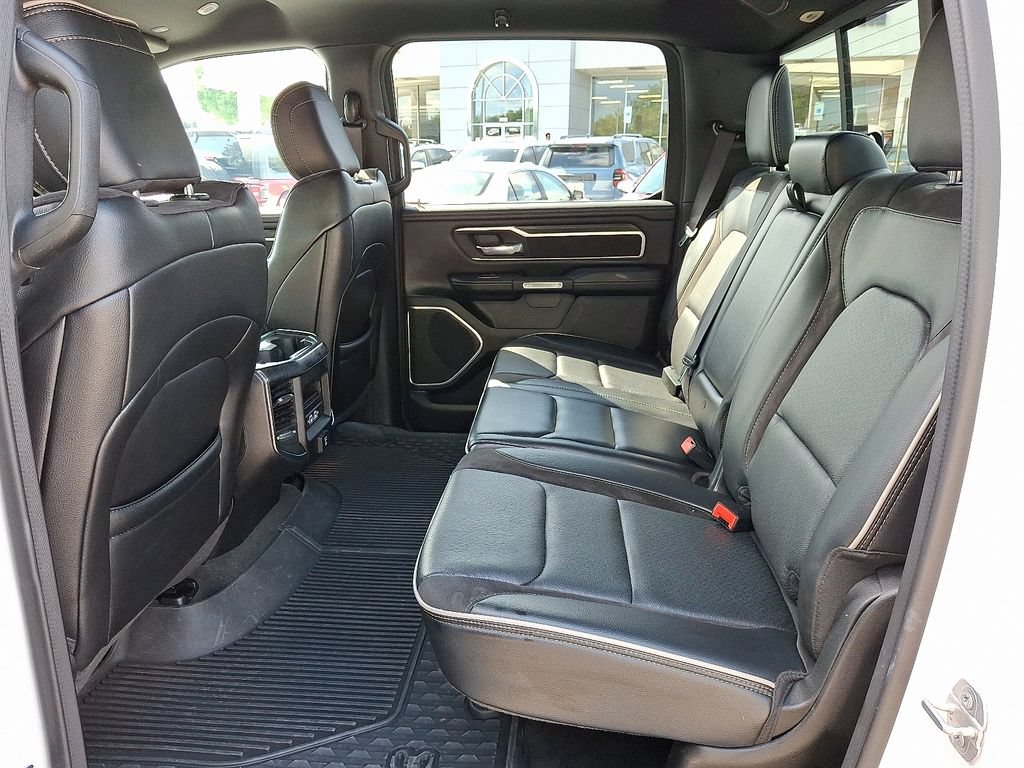 Used 2023 RAM 1500 Laramie AWD/4WD image 10