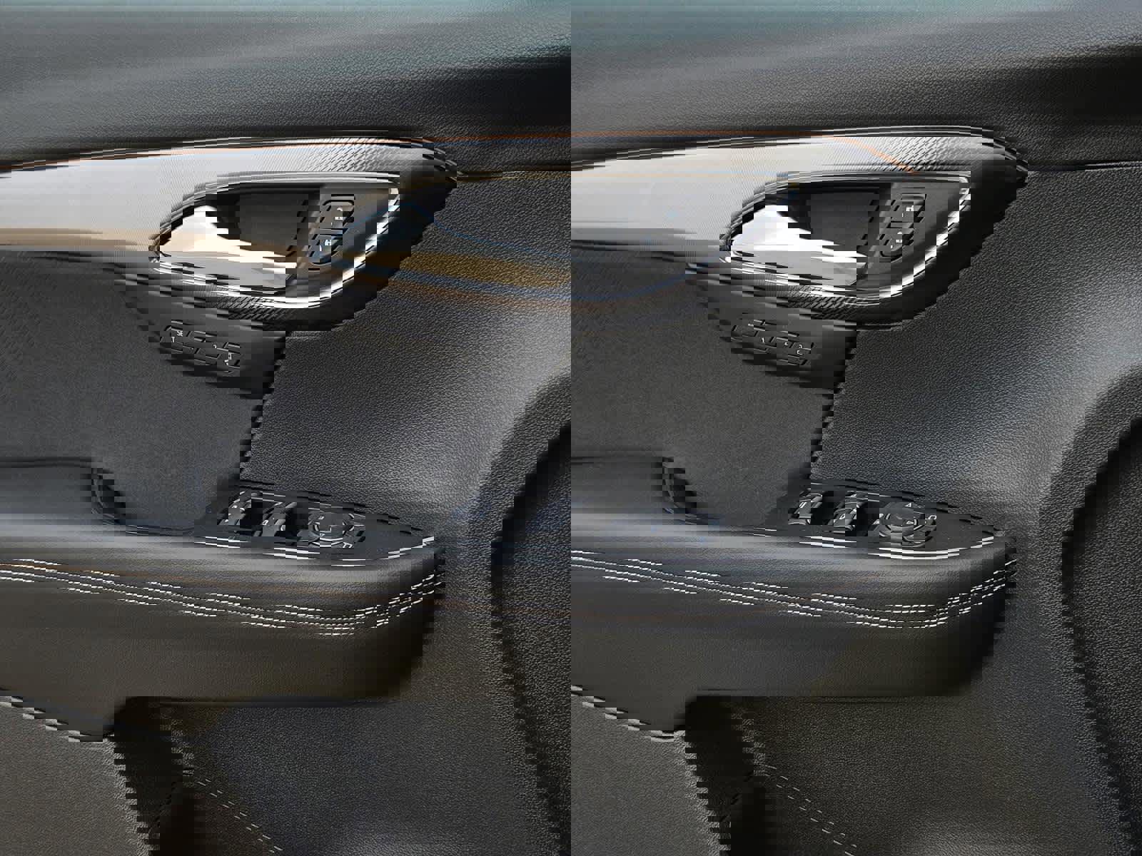 New 2025 Buick Envision Sport Touring image 15