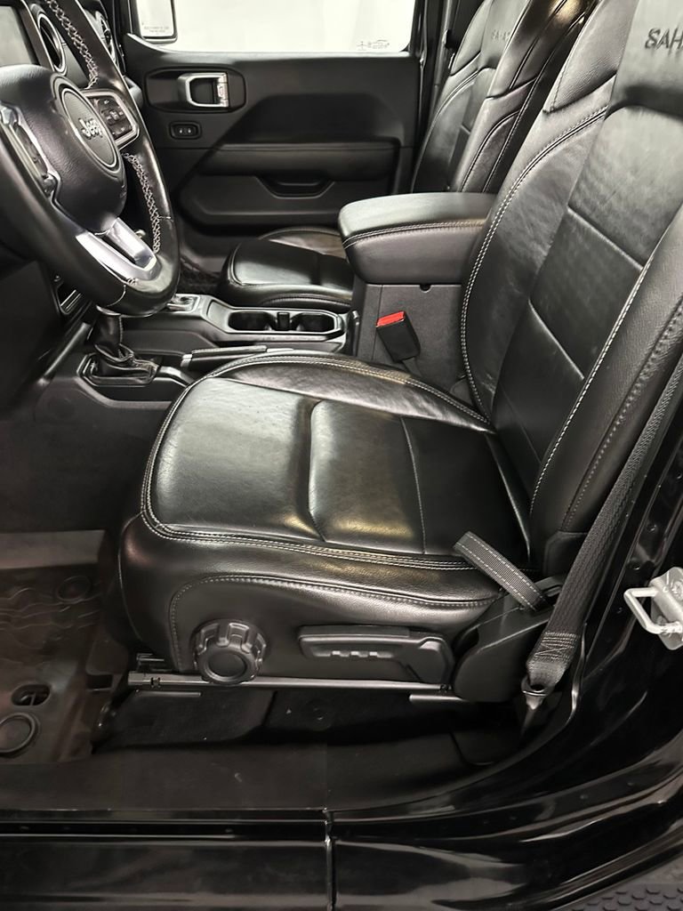 Used 2021 Jeep Wrangler Unlimited Sahara w/ Cold Weather Group image 14