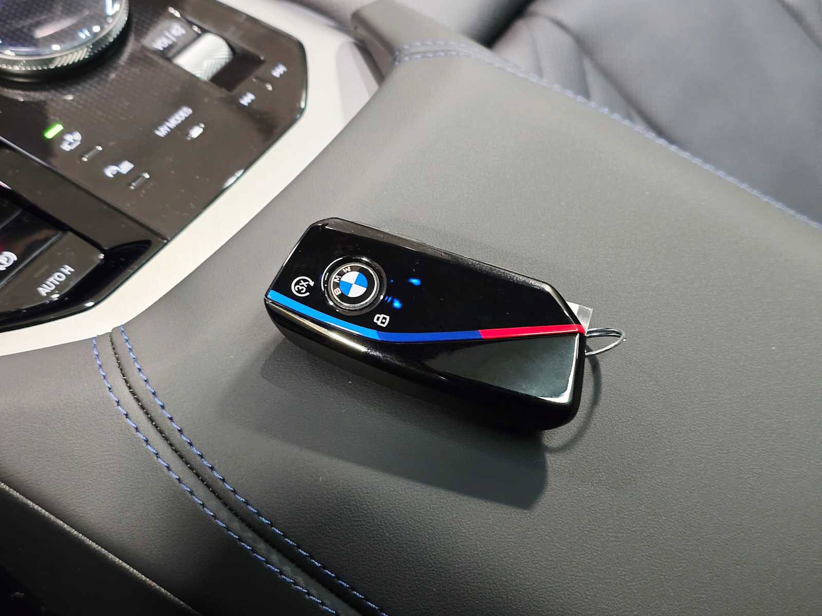 New 2026 BMW X3 M50 w/ Premium Package AWD/4WD image 31