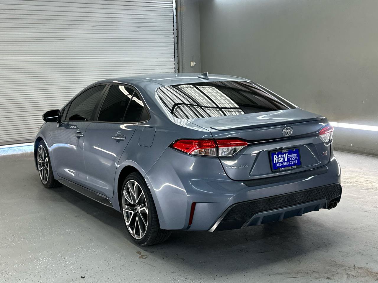 Used 2020 Toyota Corolla SE w/ Carpet Mat Package (TMS) FWD image 6