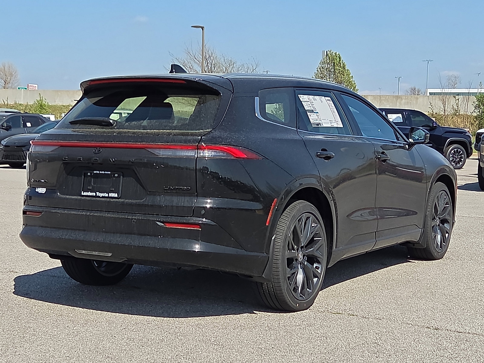 New 2026 Toyota Crown Signia AWD/4WD image 4