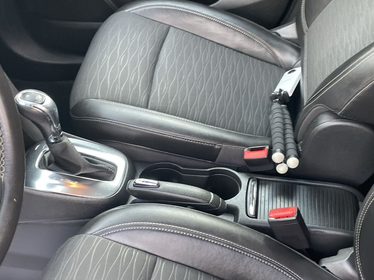 Used 2016 Buick Encore FWD image 36