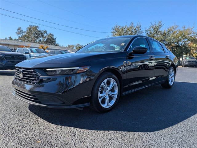 Used 2023 Honda Accord LX image 7
