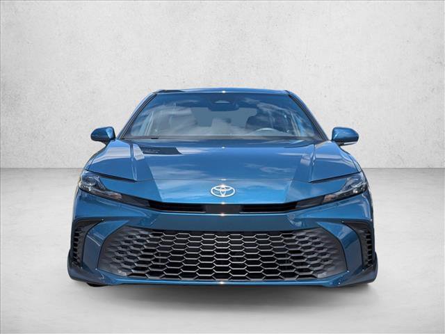 Used 2025 Toyota Camry SE FWD video 2