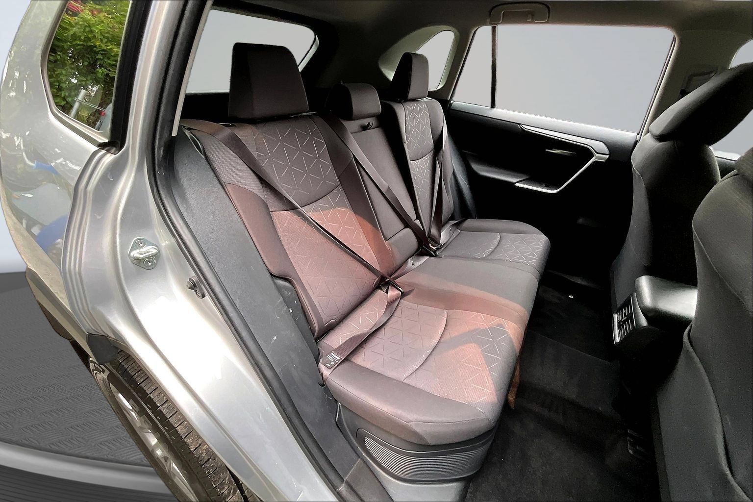 Used 2023 Toyota RAV4 XLE AWD/4WD image 24