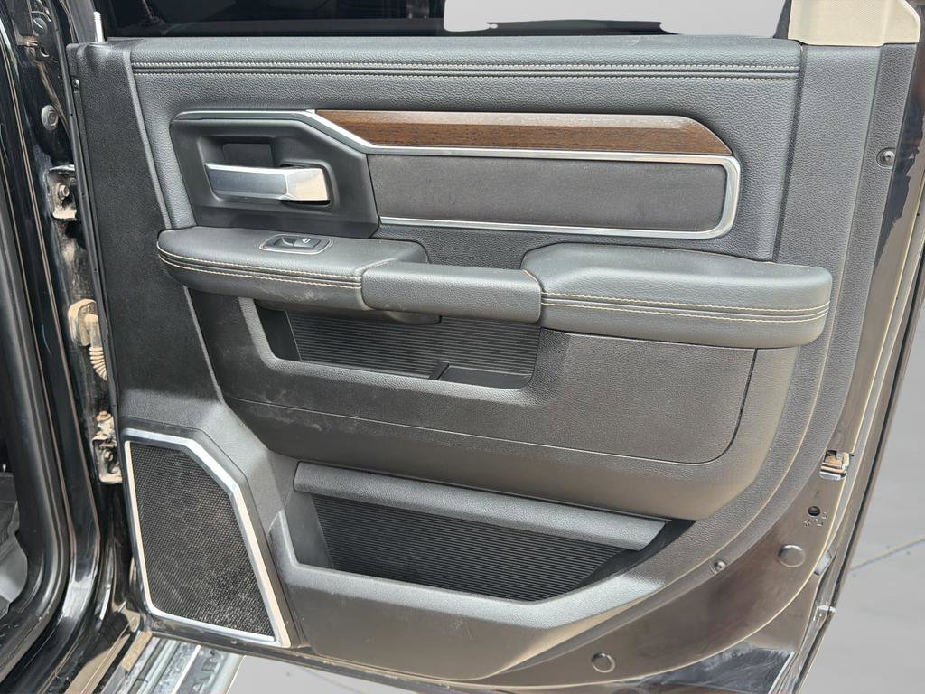 Used 2024 RAM 2500 Laramie w/ Safety Group AWD/4WD image 11