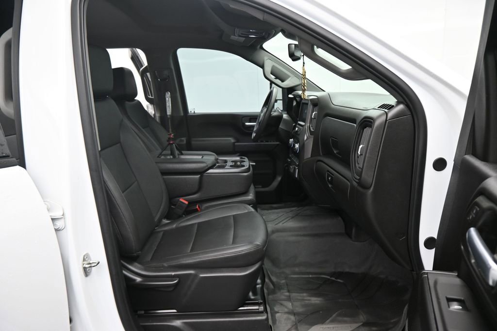 Used 2024 Chevrolet Silverado 3500 W/T w/ WT Convenience Package AWD/4WD image 2