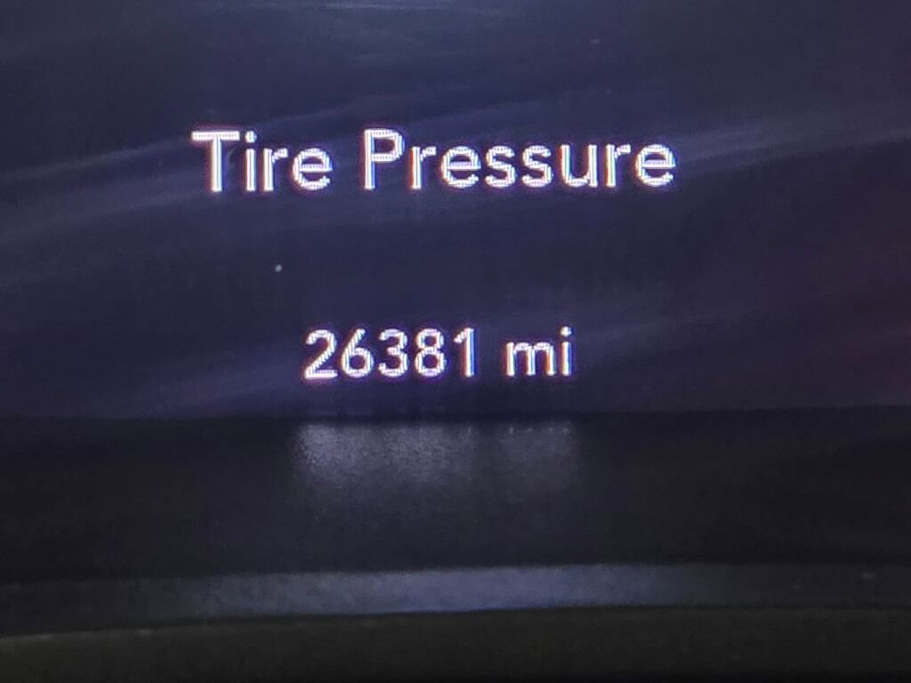 Used 2018 Dodge Challenger R/T Scat Pack w/ Driver Convenience Group image 32