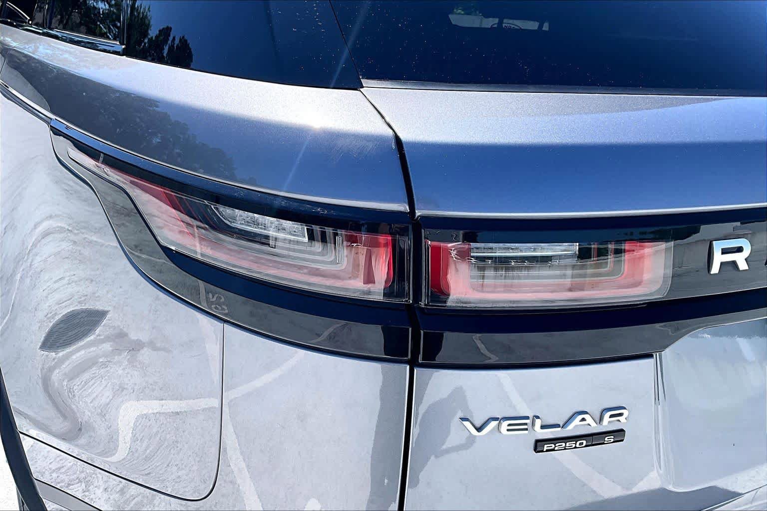 Used 2020 Land Rover Range Rover Velar S AWD/4WD image 28