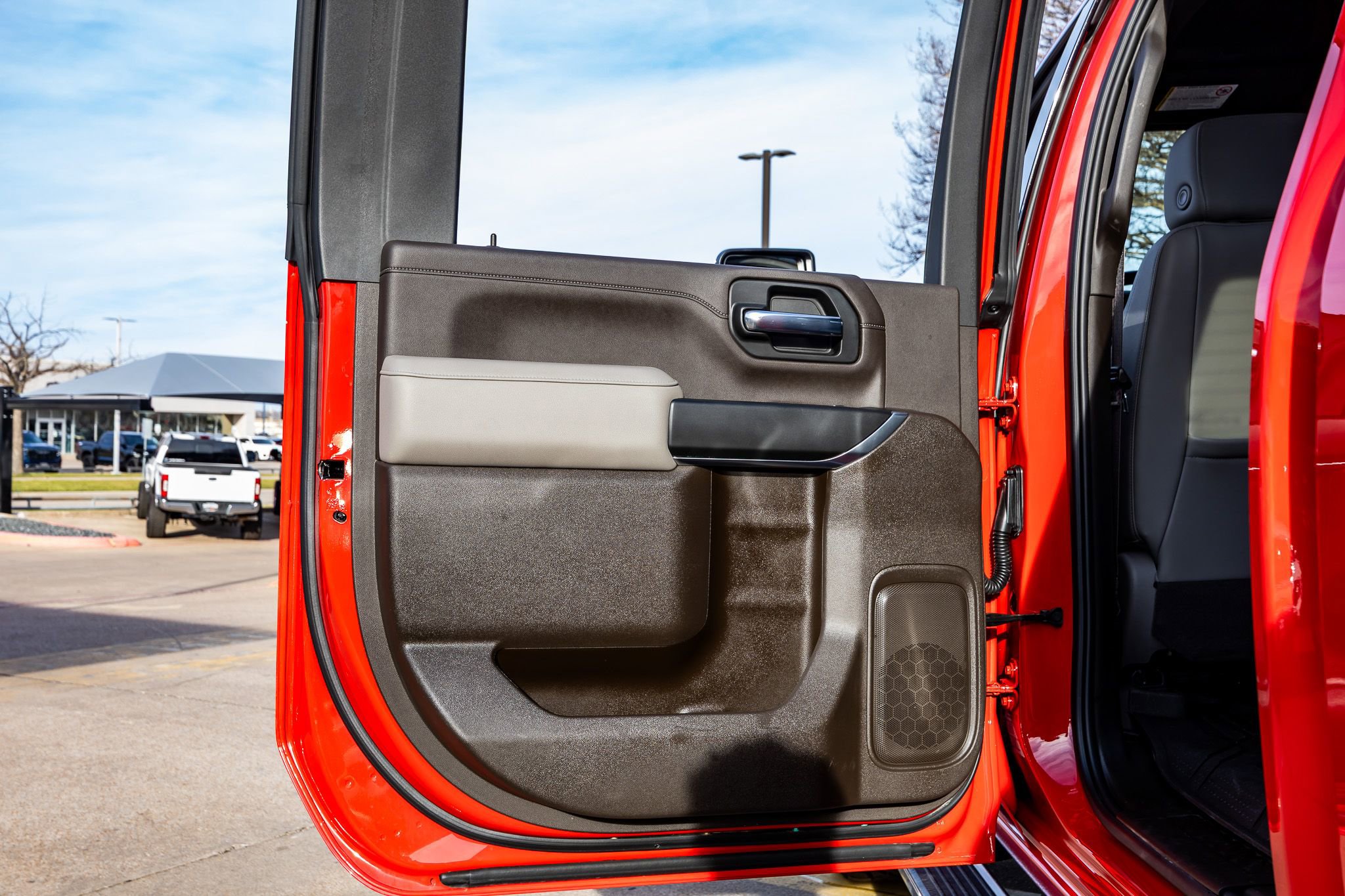 Used 2022 Chevrolet Silverado 3500 LTZ w/ LTZ Convenience Package image 38