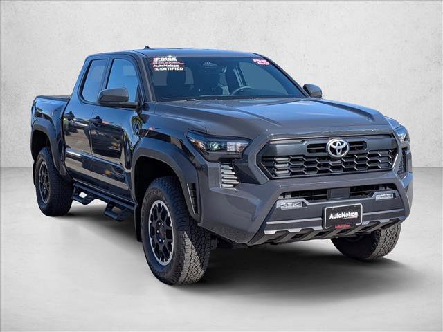Certified 2025 Toyota Tacoma TRD Off-Road AWD/4WD image 3