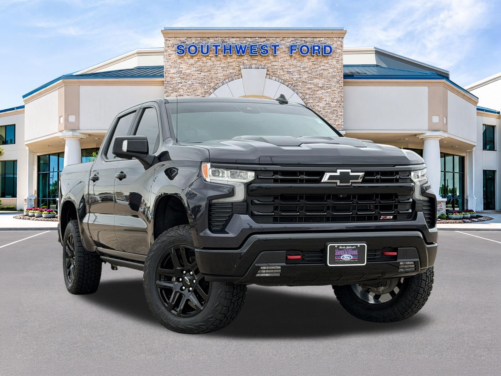 Used 2022 Chevrolet Silverado 1500 LT Trail Boss w/ Convenience Package II