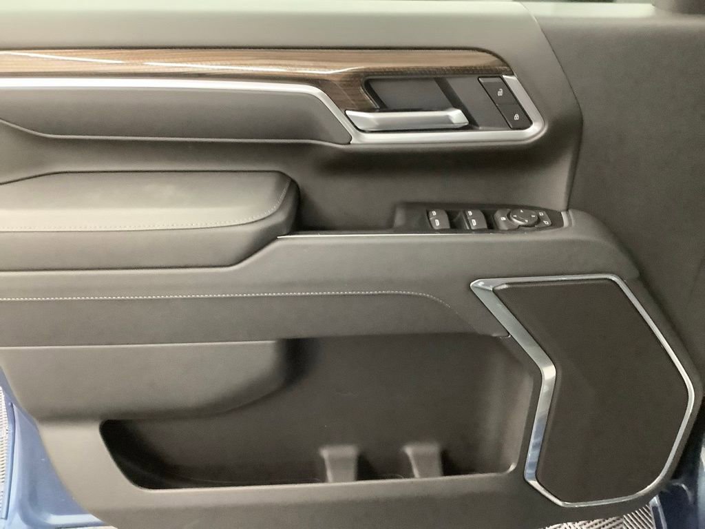 New 2026 Chevrolet Silverado 2500 LT w/ Convenience Package image 9