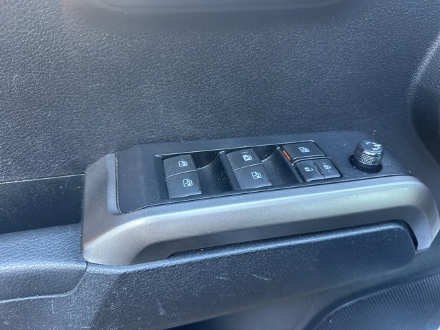 Used 2020 Toyota Tacoma SR5 image 13