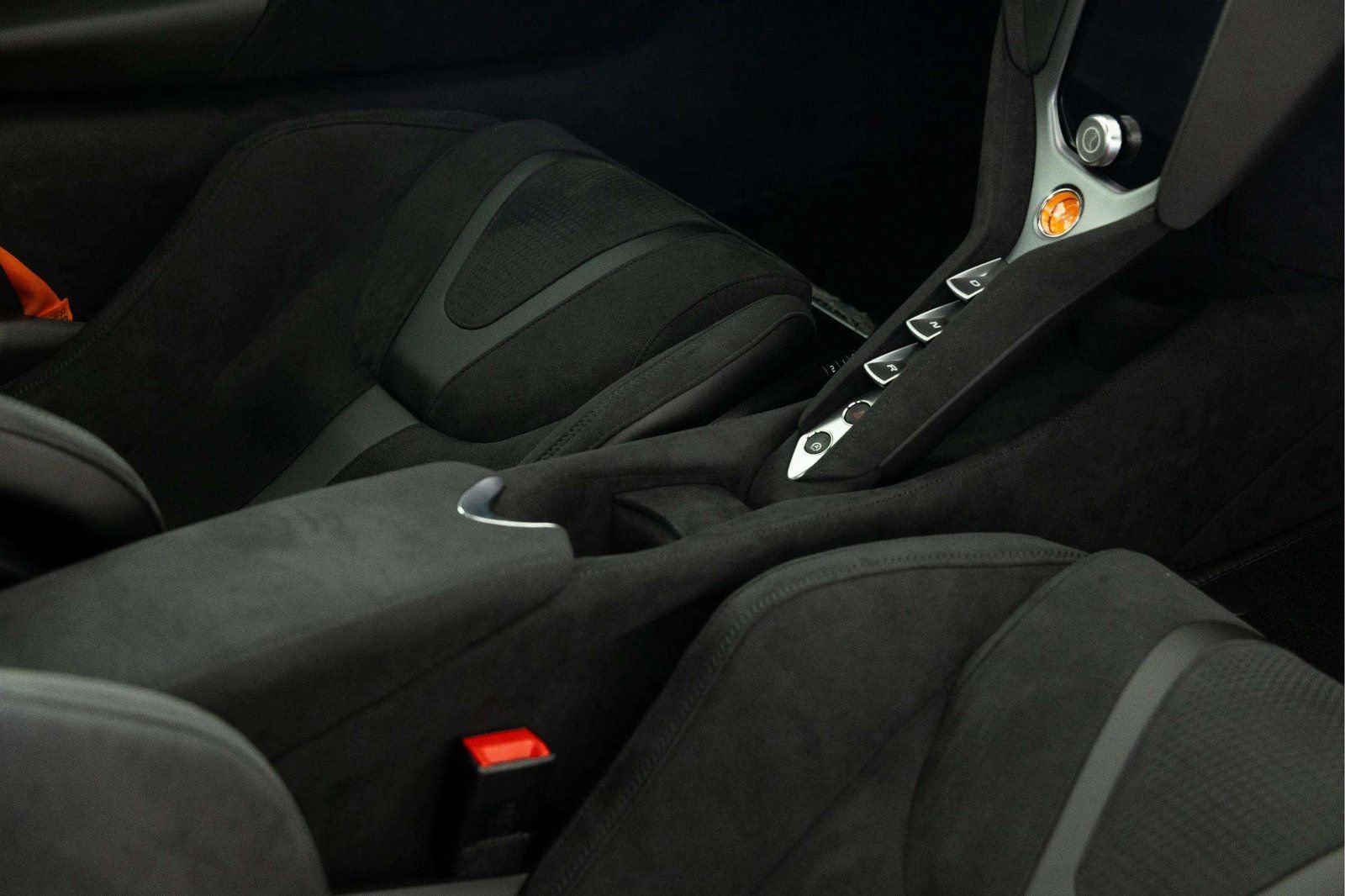 New 2026 McLaren 750S RWD image 41