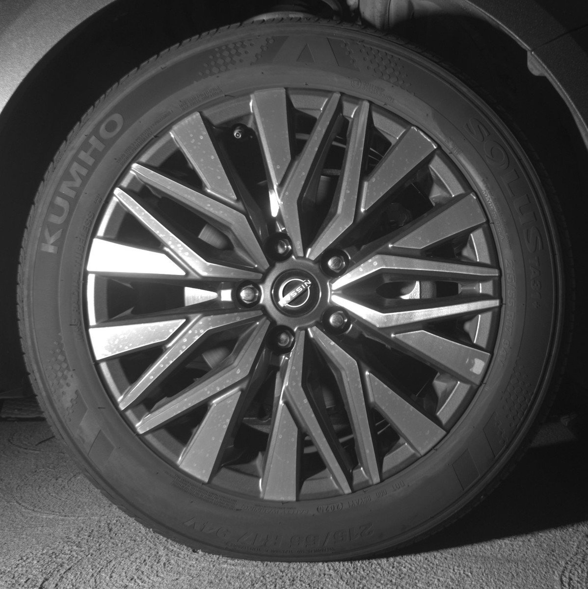 Used 2025 Nissan Altima 2.5 SV image 13