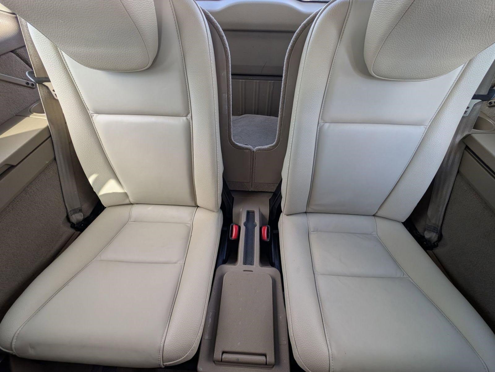 Used 2013 Volvo XC90 3.2 image 26