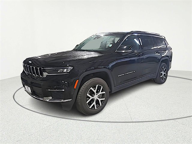 Used 2024 Jeep Grand Cherokee L Limited w/ Luxury Tech Group II image 3