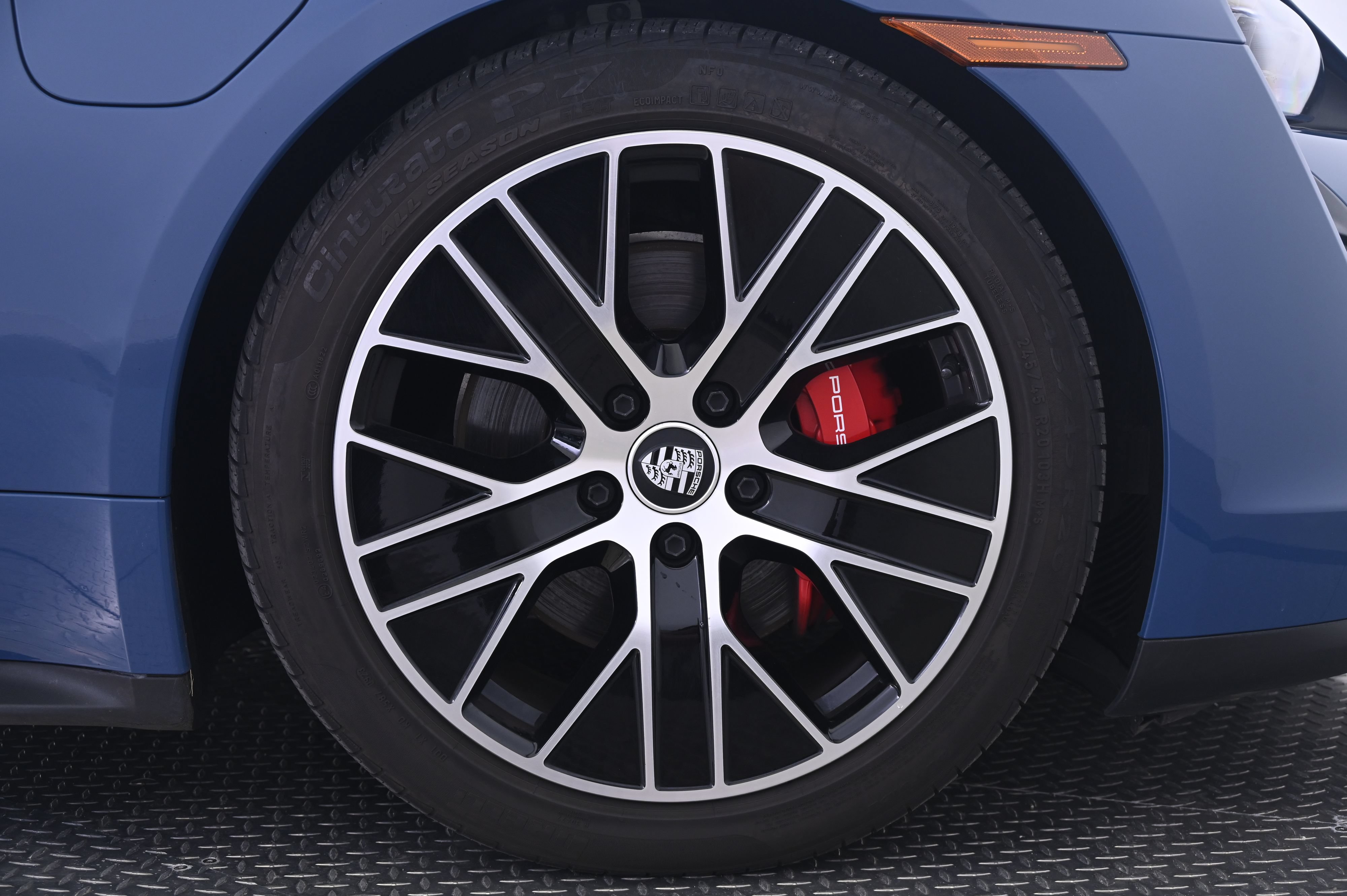 Certified 2023 Porsche Taycan 4S AWD/4WD image 14