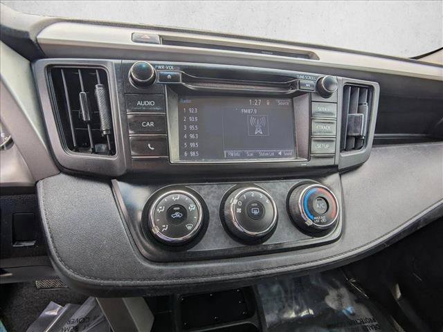 Used 2016 Toyota RAV4 LE FWD image 13