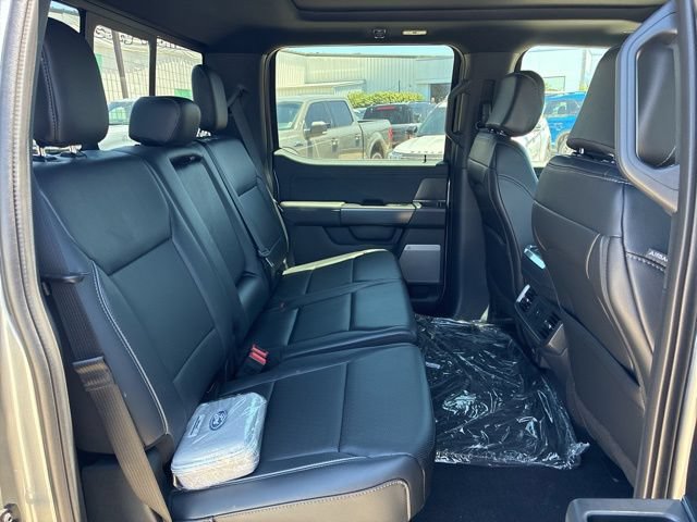 New 2026 Ford F150 Lariat w/ Equipment Group 501A Mid AWD/4WD image 31
