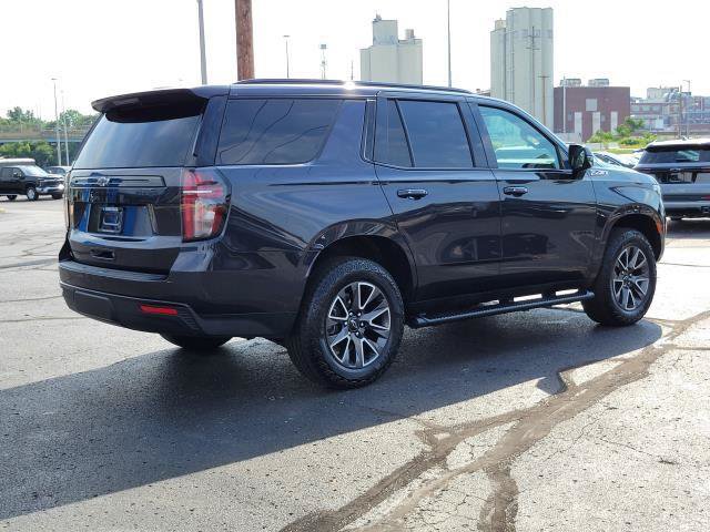 Used 2024 Chevrolet Tahoe Z71 w/ Luxury Package AWD/4WD image 2