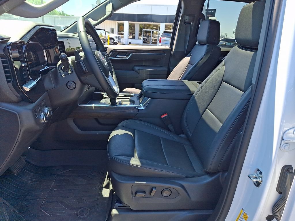 Used 2026 GMC Sierra 1500 SLT w/ SLT Premium Plus Package AWD/4WD image 16