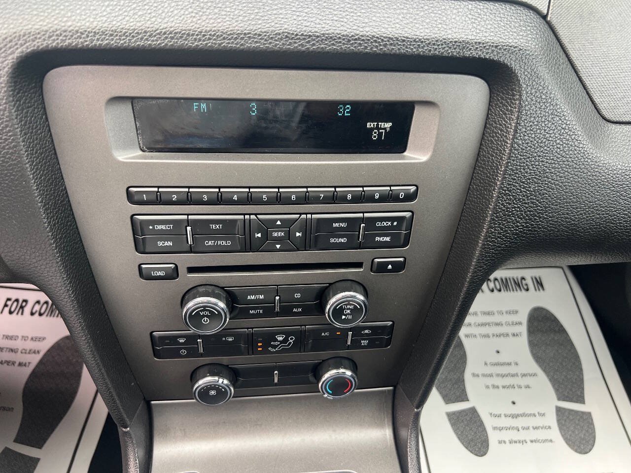 Used 2014 Ford Mustang Coupe RWD image 24