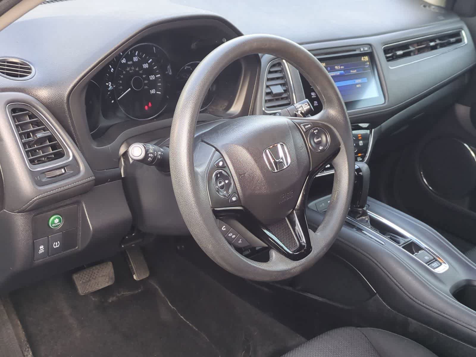 Used 2016 Honda HR-V EX image 2