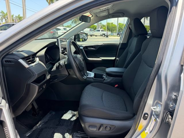 Certified 2023 Toyota RAV4 XLE AWD/4WD image 10