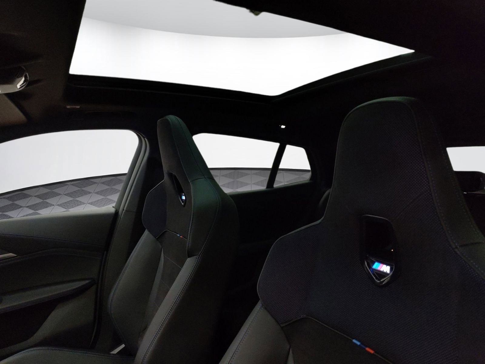 Used 2025 BMW X2 M35i w/ Premium Package image 24