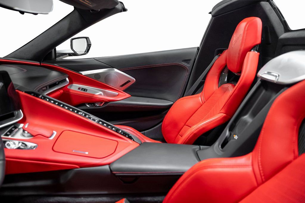 Used 2024 Chevrolet Corvette Stingray Premium Conv w/ 3LT image 51