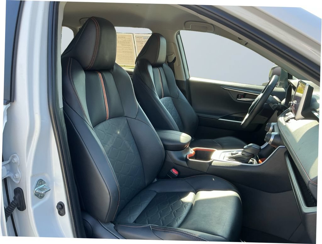 Used 2024 Toyota RAV4 Adventure AWD/4WD image 16