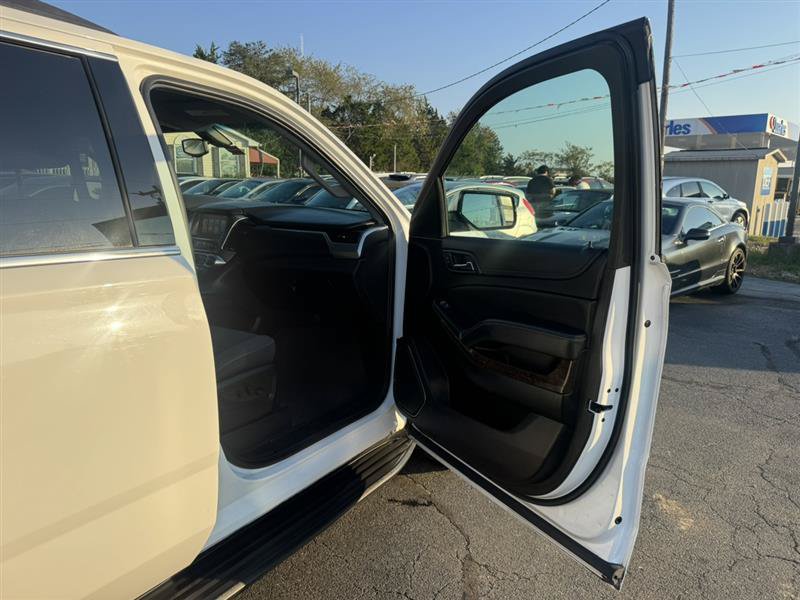 Used 2019 Chevrolet Tahoe LS w/ Max Trailering Package AWD/4WD image 15