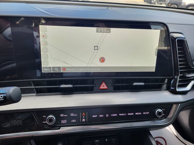 Used 2023 Kia Sportage EX image 18