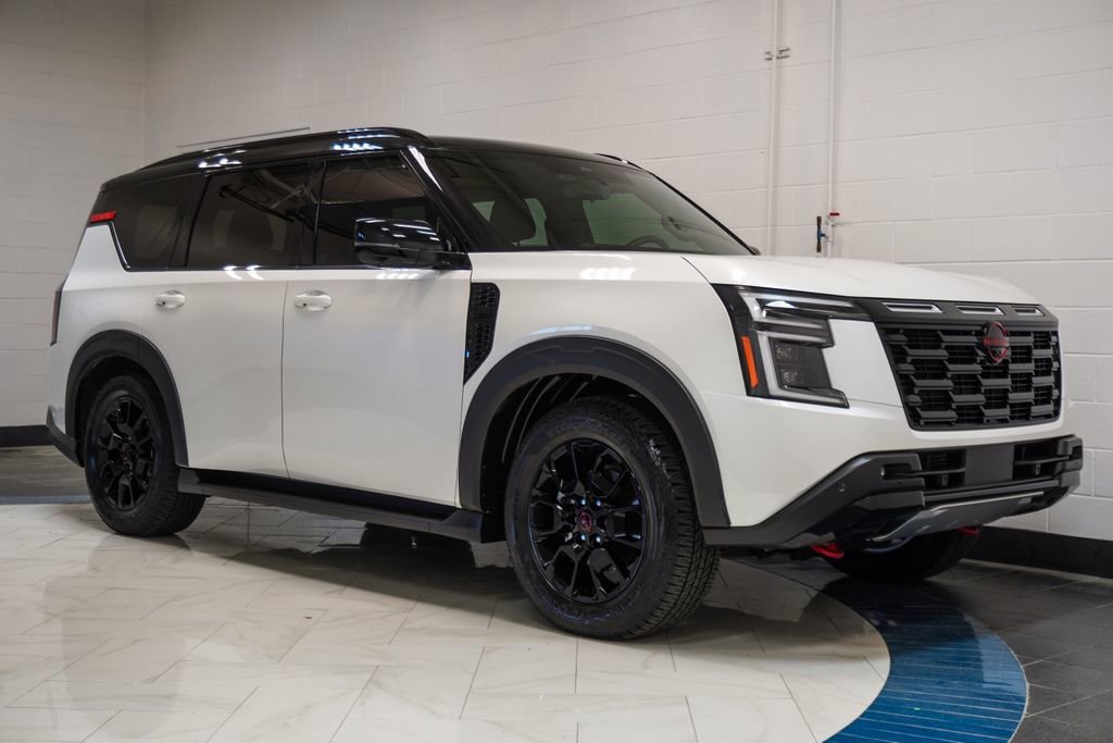 Used 2025 Nissan Armada PRO-4X w/ Pro-4X Premium Package image 5