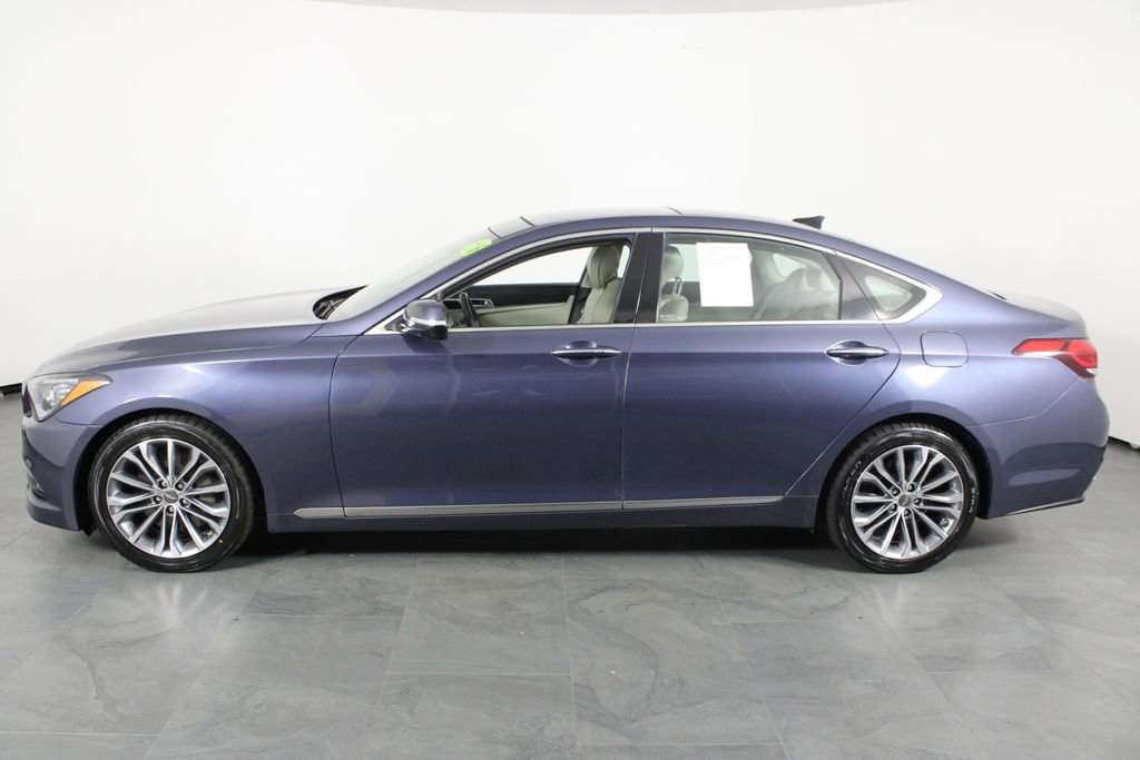 Used 2016 Hyundai Genesis 3.8 w/ Option Group 02 image 10