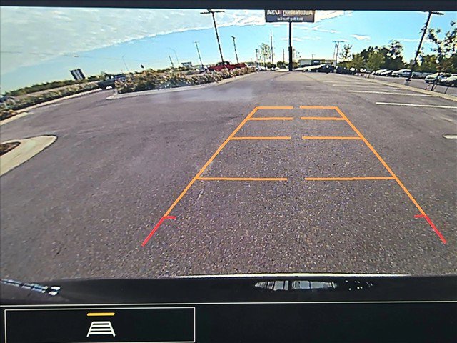 Used 2026 Chevrolet Blazer LT FWD image 12