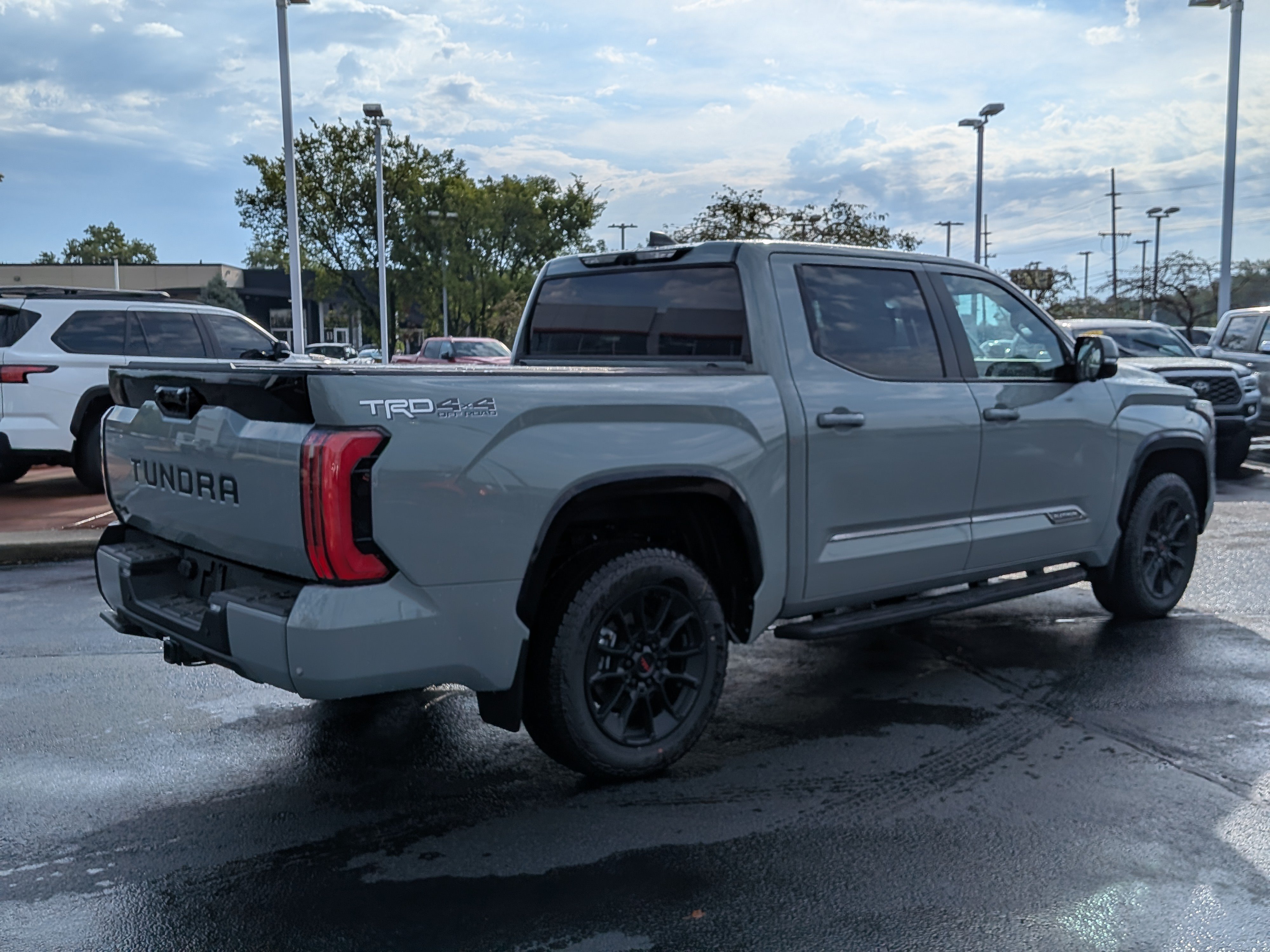 New 2026 Toyota Tundra Platinum w/ TRD Off-Road Package AWD/4WD image 7