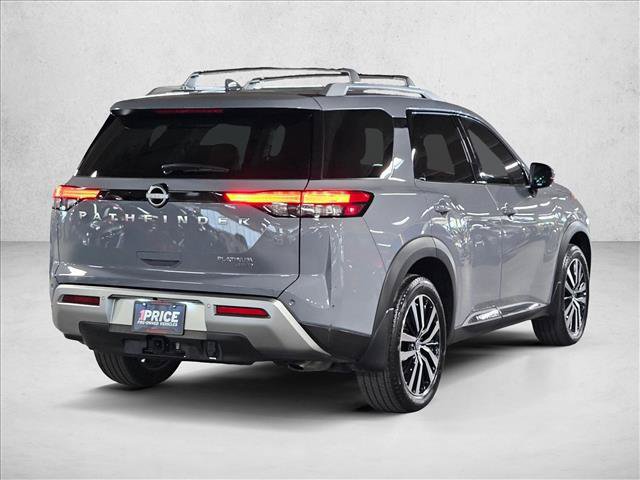 Used 2025 Nissan Pathfinder Platinum AWD/4WD image 5