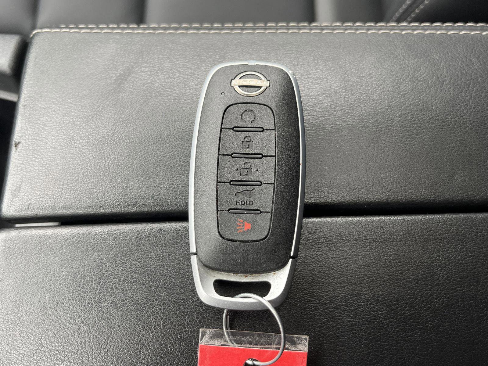 Used 2023 Nissan Rogue SV w/ SV Premium Package image 22