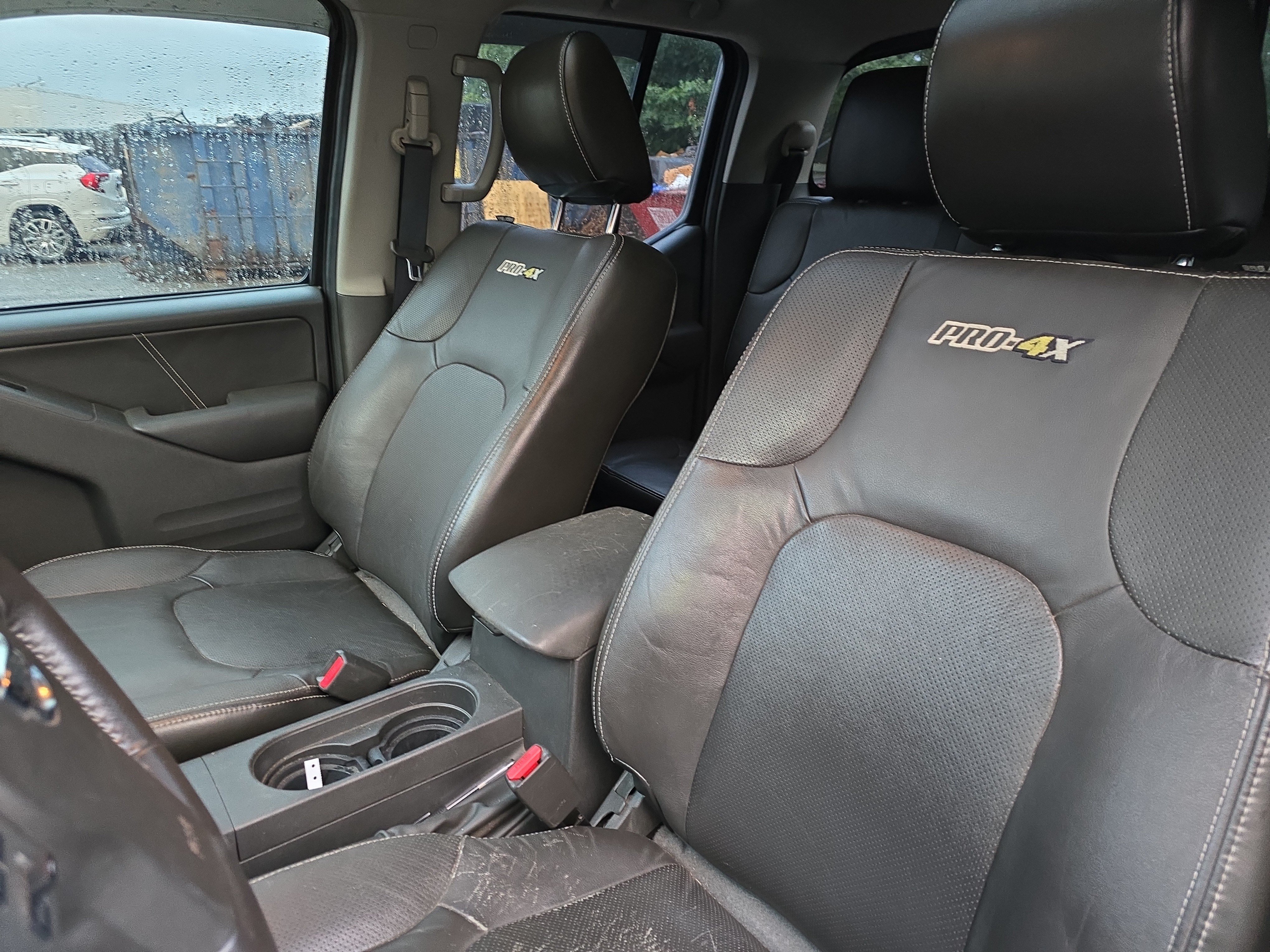 Used 2016 Nissan Frontier PRO-4X w/ Pro-4x Luxury Package AWD/4WD image 14