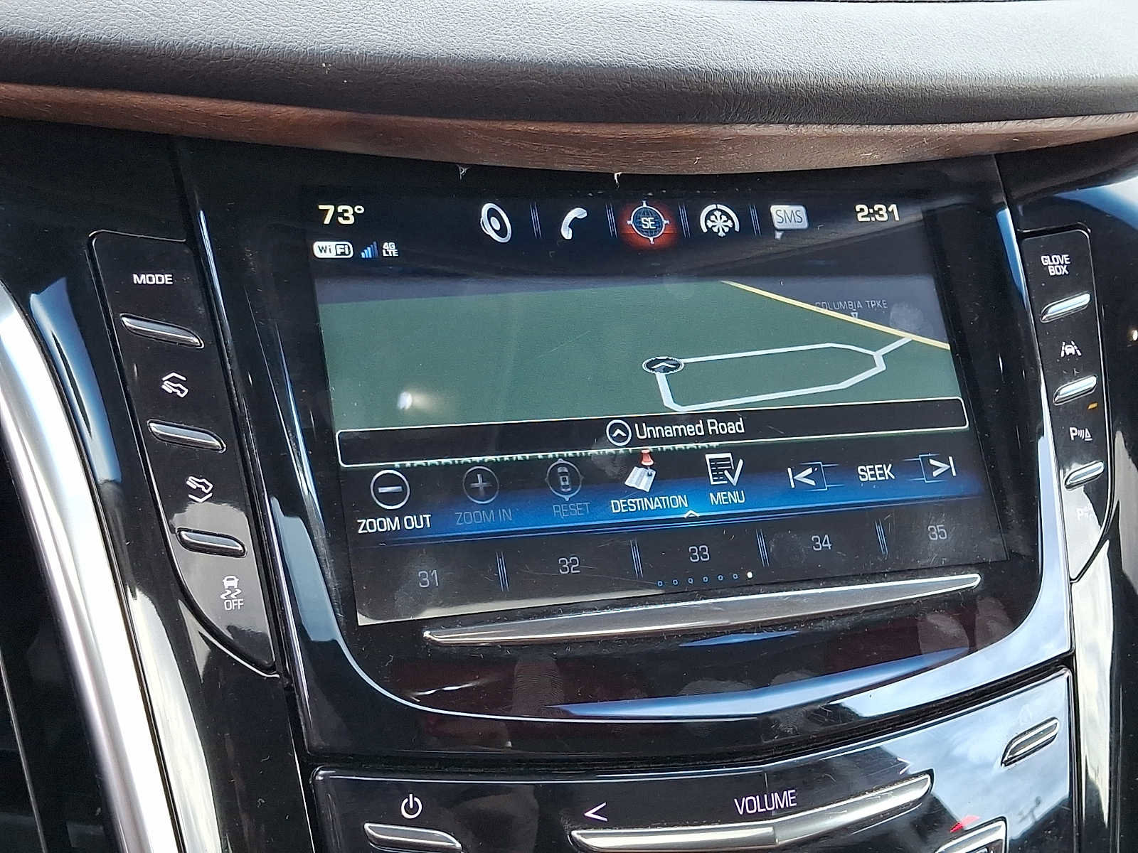 Used 2019 Cadillac Escalade Luxury image 19